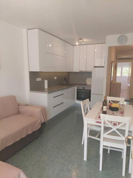 Duje I Luka Apartment